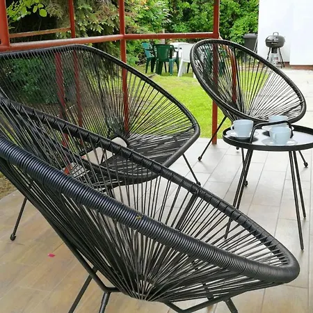 Play And Relax In Lake-parkside Cozy Family Retreat - Jegenye *