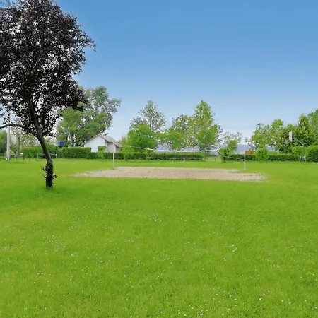Holiday home Play And Relax In Lake-parkside Cozy Family Retreat - Jegenye *
