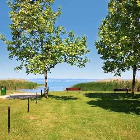 Prázdninový dům Play And Relax In Lake-parkside Cozy Family Retreat - Jegenye Zamárdi