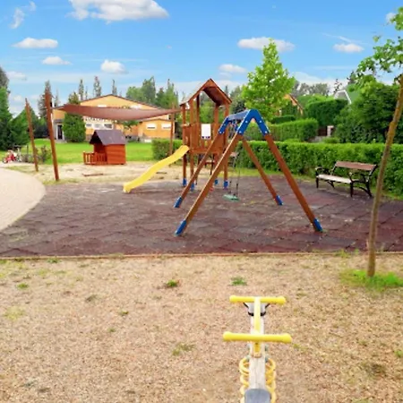 Holiday home Play And Relax In Lake-parkside Cozy Family Retreat - Jegenye *
