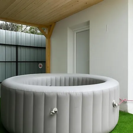 Play And Relax In Lake-parkside Cozy Family Retreat - Jegenye Holiday home Zamardi