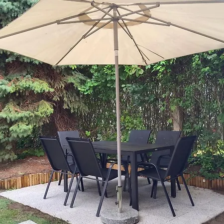 Play And Relax In Lake-parkside Cozy Family Retreat - Jegenye *